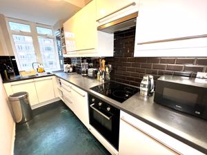 Photo 16- click for photo gallery